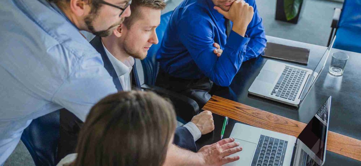 Managed End User Computing: Enhancing Employee Productivity 